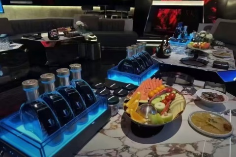 商K包间预订_深圳盛世皇朝会所俱乐部, KTV娱乐玩点十足